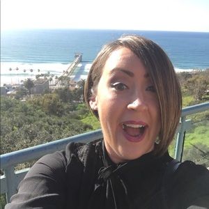 Meet your Posher, Christina